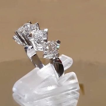 *NEW* Brilliant Trendy 5 Round High Quality AAA+ Cubic Zirconia Diamonds Design Ring - The Jewellery Supermarket